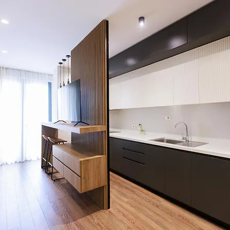 Modern Seaview 2 Bedroom By Mone 公寓