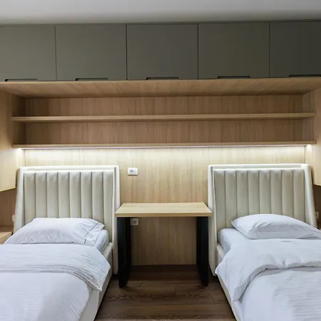 Modern Seaview 2 Bedroom By Mone Apartmán *