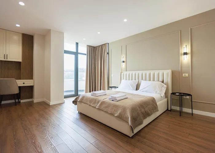 Modern Seaview 2 Bedroom By Mone *